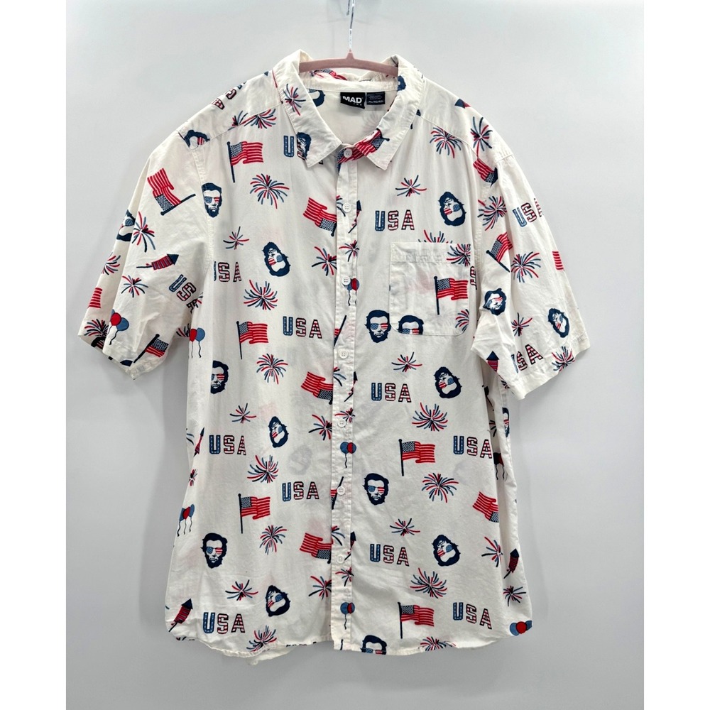 Mad Engine Mens XL Casual Button Down Camp Shirt Americana USA Flag Lincoln Fire